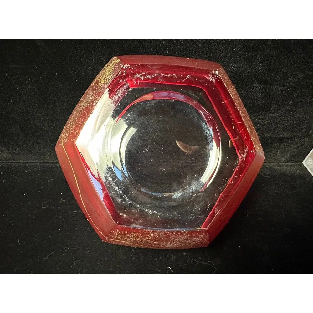 Vintage Ruby Red Woman Glass Hexagonal Bowl Frosted‎ Gold Speckled Decorative